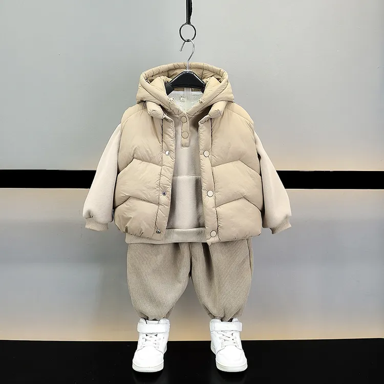 男童冬季套装2024新款儿童洋气加绒加厚冬装宝宝韩版马甲三件套潮