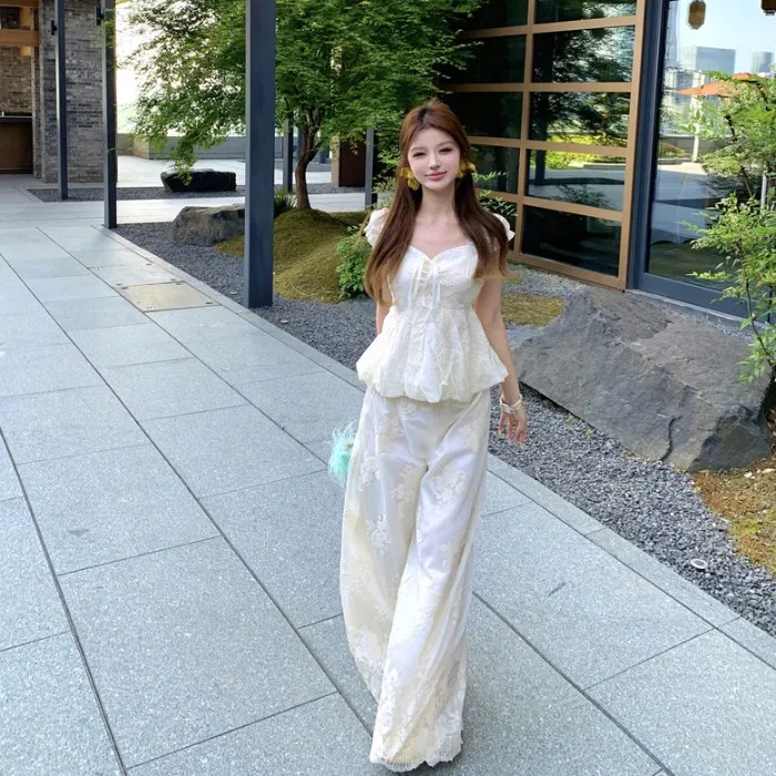 法式温柔系带V领短袖上衣高级感宽松绣花长裤阔腿裤两件套女夏季