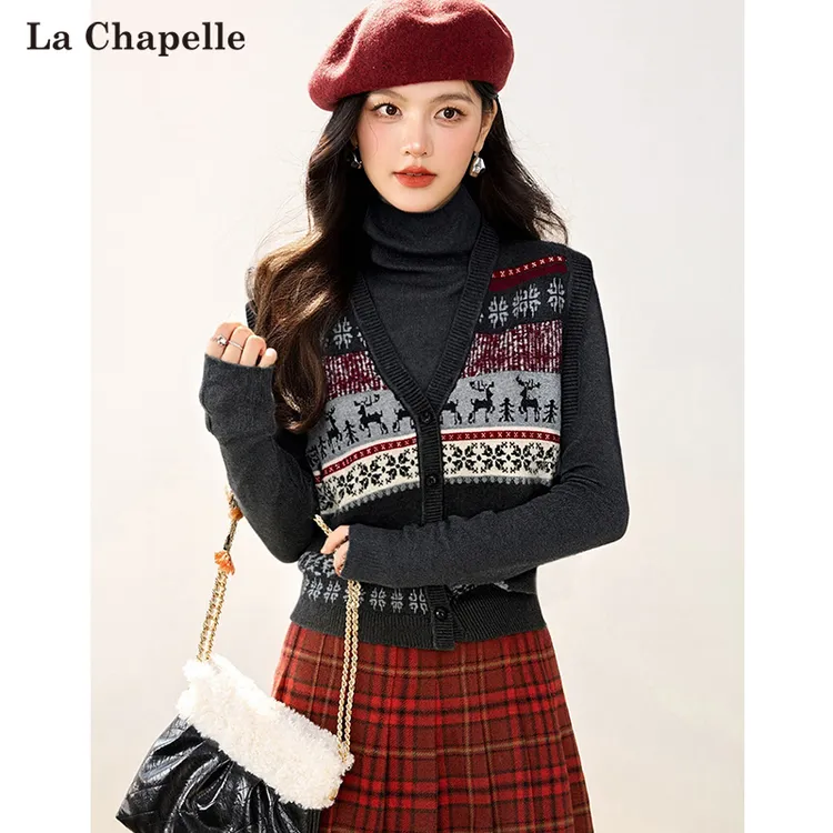 拉夏贝尔2025秋冬新款复古提花设计时尚别致气质针织开衫马甲女