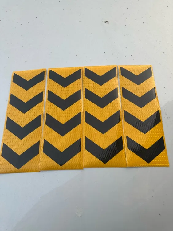 清障车配件 拖车救援车 平板挂车 箭头贴纸 龙门架反光标 侧标