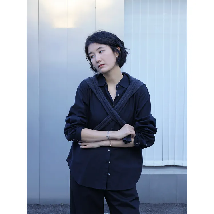 LANGQING 黑色长袖纯棉衬衫女新款秋装小个子宽松翻领衬衣45981#