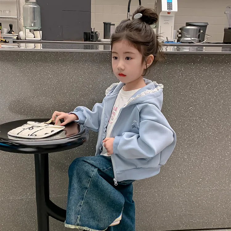 女童连帽外套洋气儿童春秋季2025新款女宝宝休闲夹克开衫上衣女孩