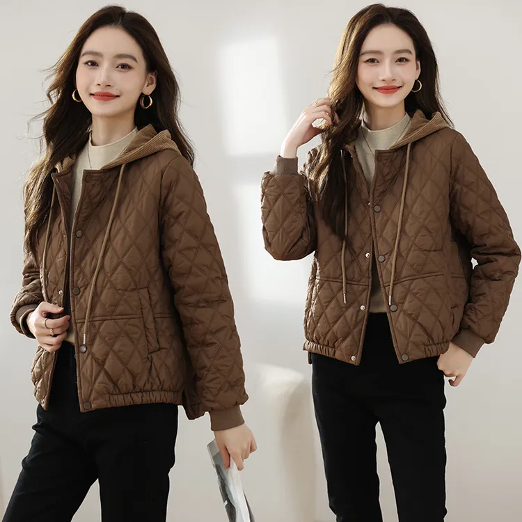 2025冬季新款棉服女短款时尚连帽休闲气质轻薄洋气小个子棉衣外套
