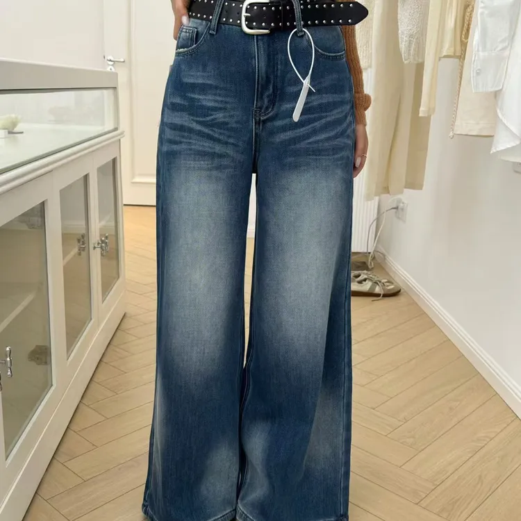 冬款重工洗水做旧直筒宽松显瘦牛仔裤