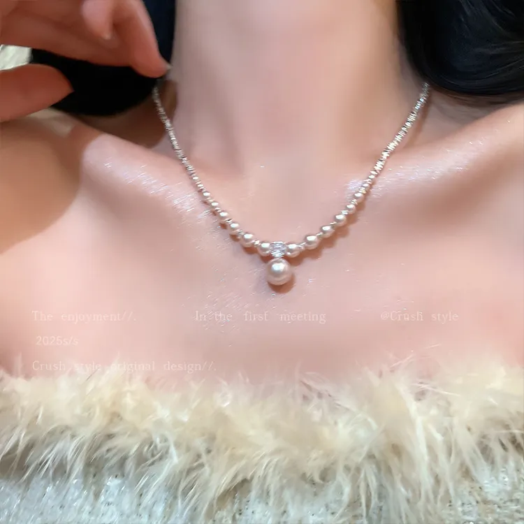 铜合金项链 曼塔玫瑰贝珠锁骨链女生轻奢小众气质颈链高级感配饰