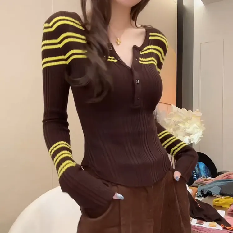 新款修身撞色条纹修身显瘦内搭毛衣女秋冬打底针织衫LK2507383