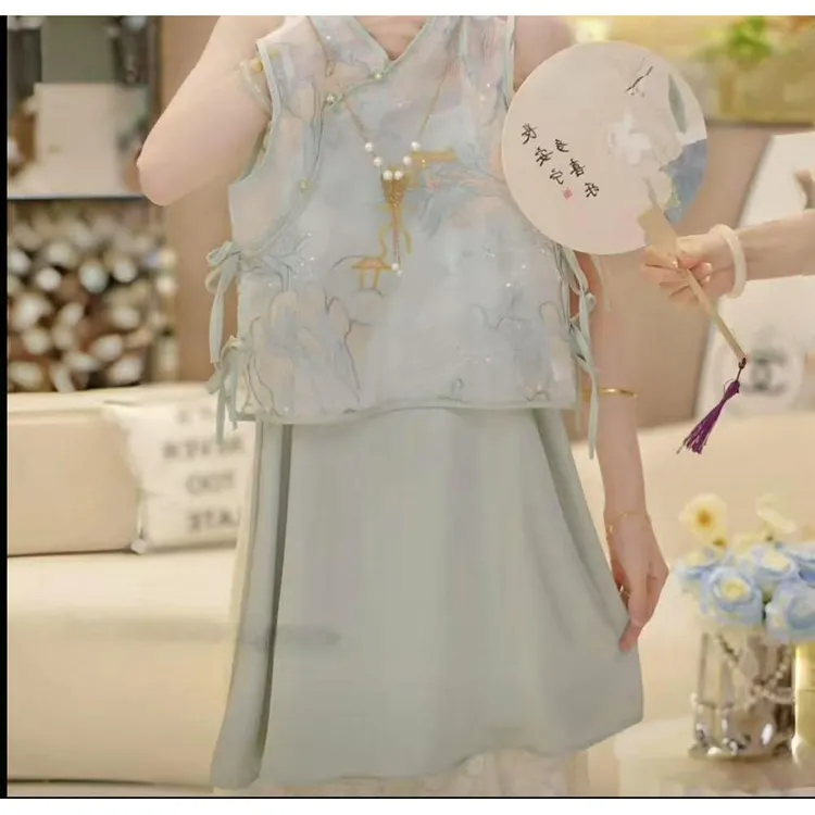 【现货】女童装2025新中式马甲斜襟扣古风吊带裙套装