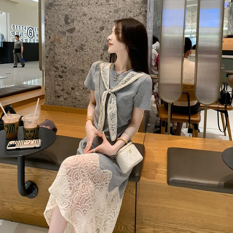 夏天巨好看的洋装女2025新款休闲 减龄显瘦蕾丝拼接高级感裙子