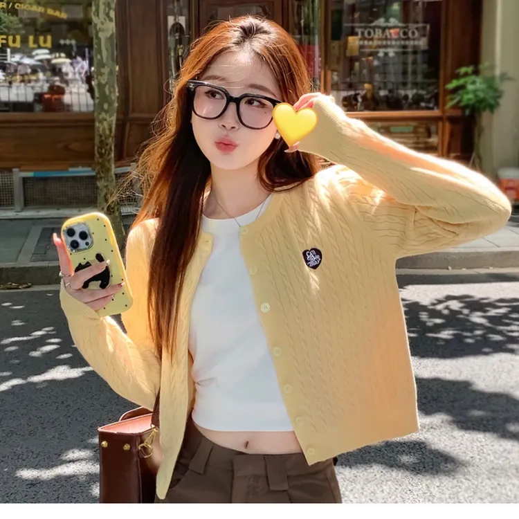 黄色开衫针织外套女2025新款麻花休闲宽松毛衣高级感INS秋冬上衣