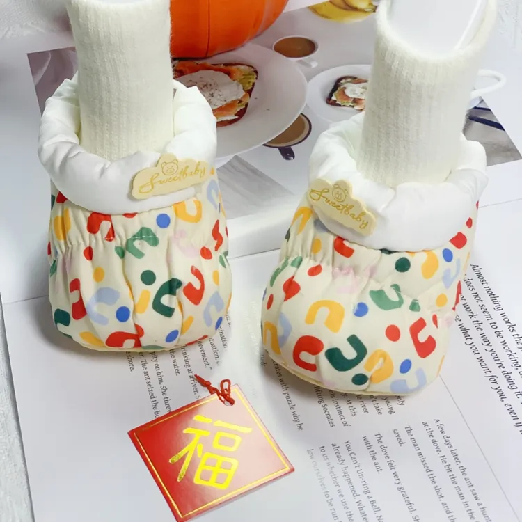 婴儿鞋学步鞋冬季加绒加厚保暖不掉脚放掉防滑0-6-12个月男女宝宝