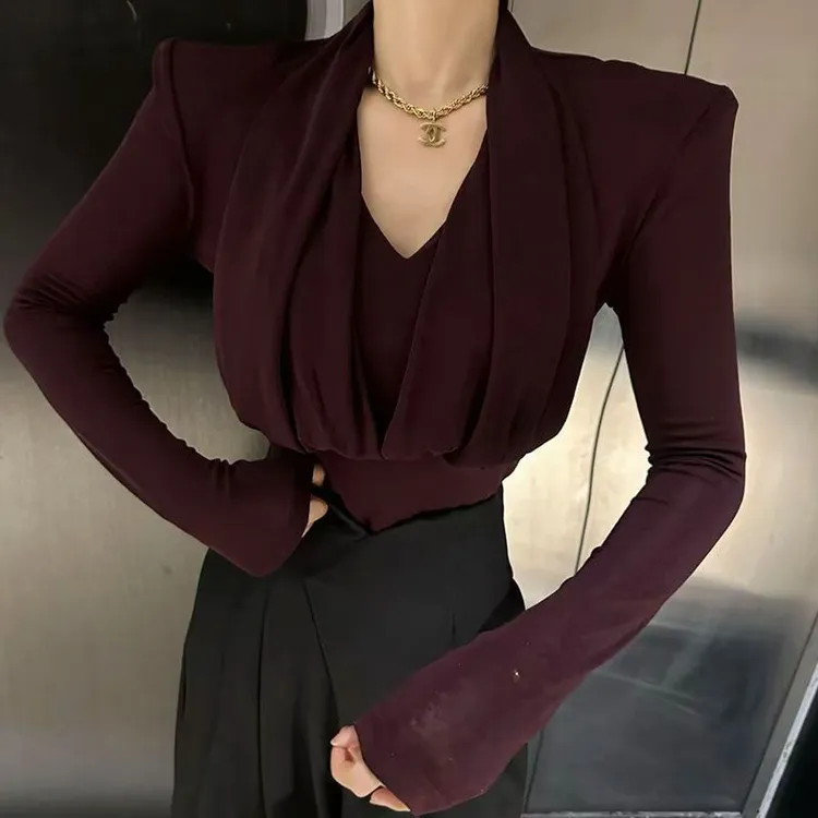 挂脖设计感气质百搭V领长袖t恤女打底衫春秋款修身设计感洋气上衣