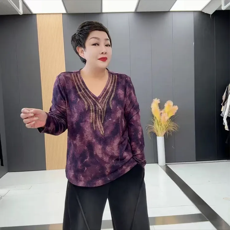 春秋新款镶钻中老年打底衫时尚气质女小衫长袖网红休闲百搭-3230