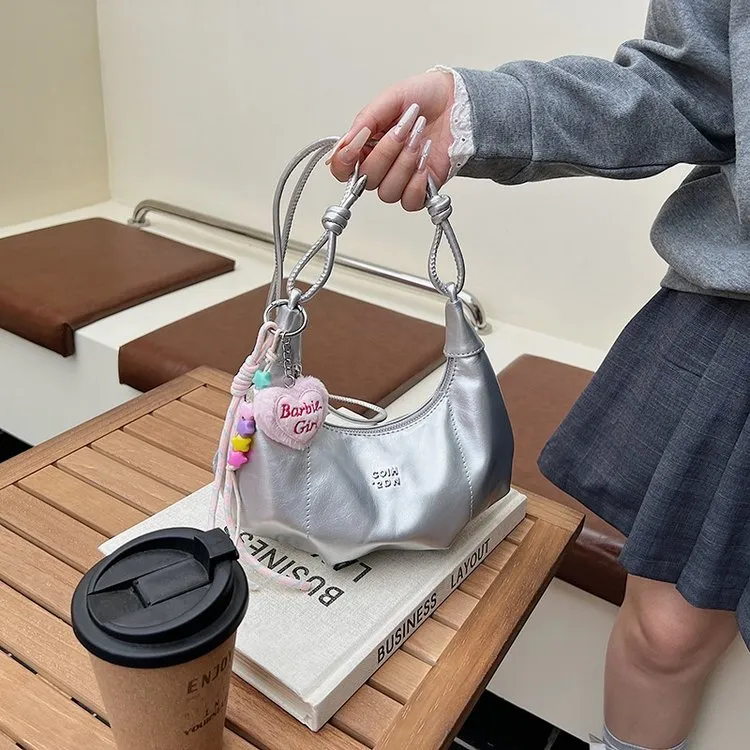 女包高颜值包包2025新款网红百搭单肩包学生上课通勤斜挎包