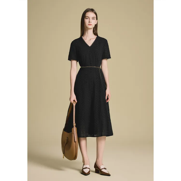 PSALTER/诗篇25年夏季新款蕾丝镂空v领连衣裙6C65205343