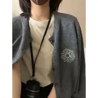 【太阳花刺绣】小个子花朵圆领宽松深灰针织开衫女新款FFK6039