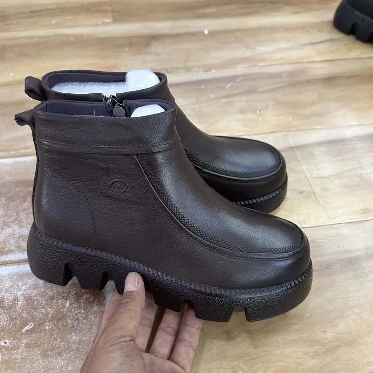 2025女鞋爆款新款时尚百搭