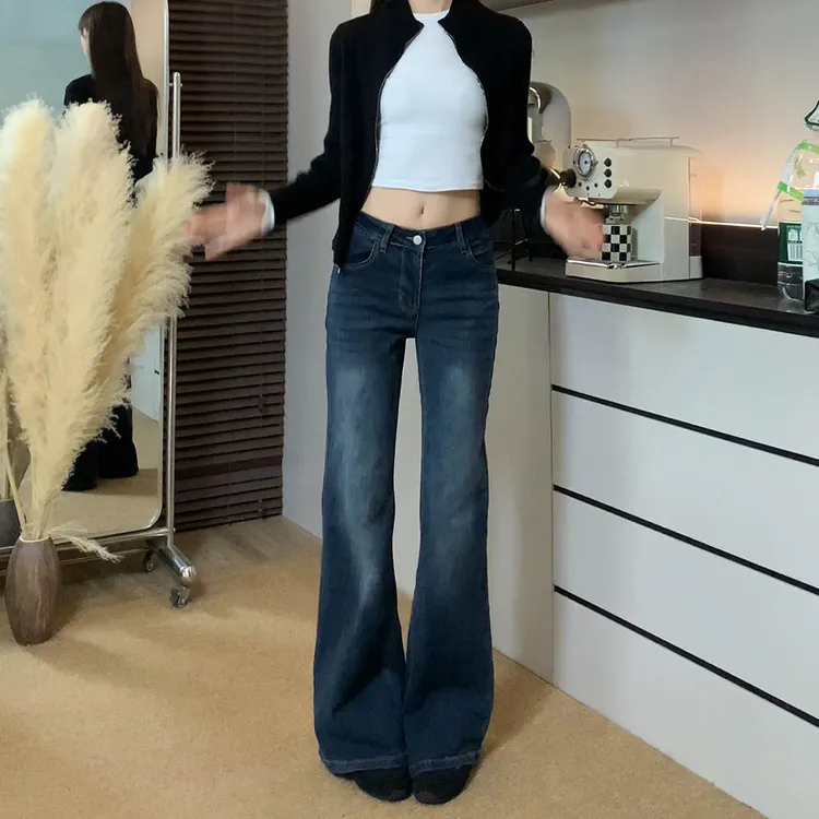 低腰不贴腿弹力微喇牛仔裤女2025秋季新款修身显瘦百搭直筒喇叭裤