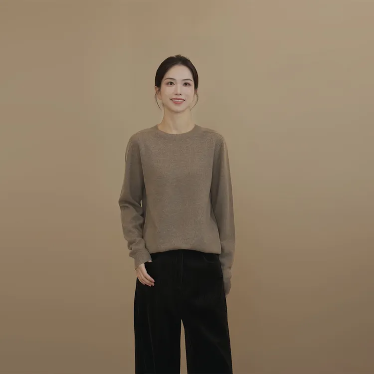 小禾【人手两件】30羊绒无缝一体羊毛保暖休闲圆领修身百搭毛针织衫