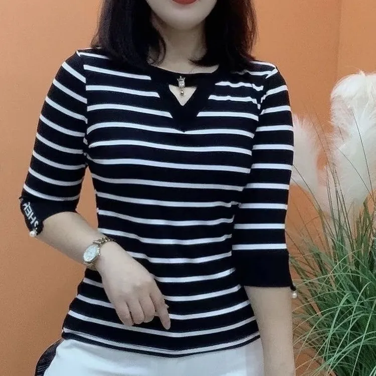 韩版短袖女t恤新款减龄宽松条纹春秋休闲打底衫上衣