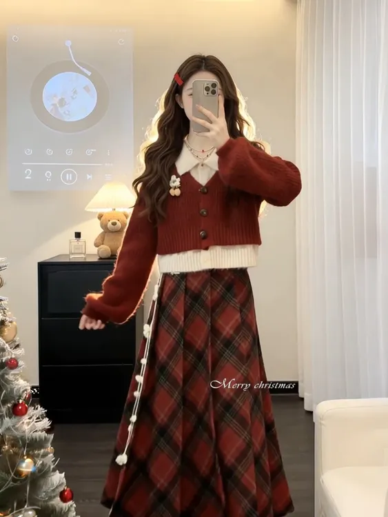 森系温柔风氛围感假两件撞色毛衣女秋季百搭高腰格纹半身裙两件套