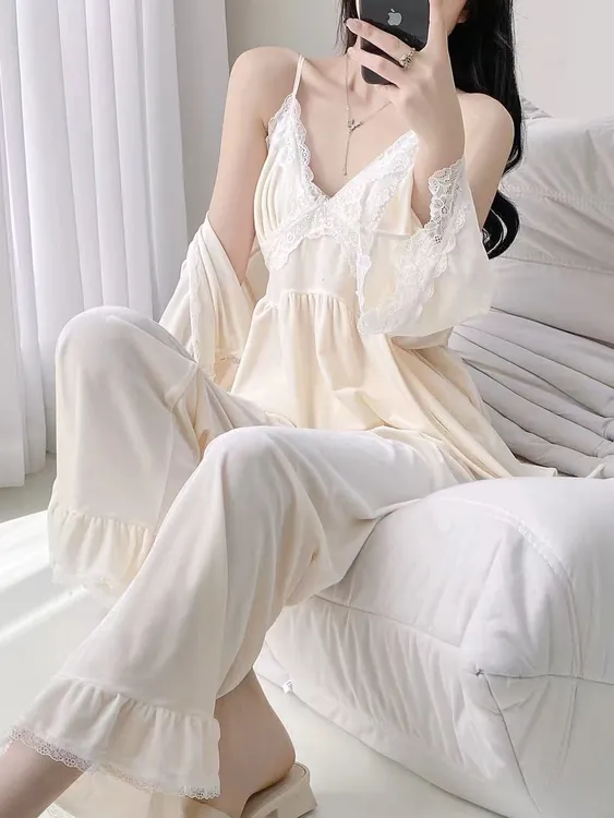 【一帘幽梦】秋冬款金丝绒吊带洋气长裤三件套睡衣套装长袖家居服