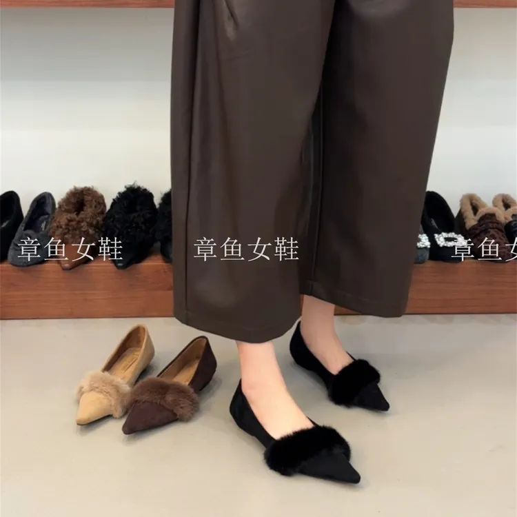 2025秋冬高级感绒面毛毛鞋女时尚浅口加绒保暖气质低跟尖头单鞋