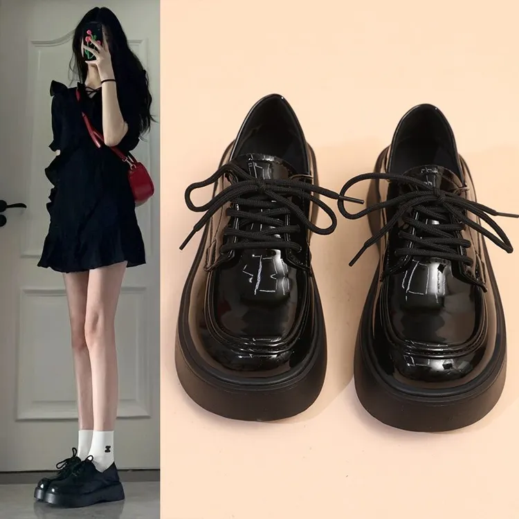 黑色圆头小皮鞋女2025秋冬新款复古黑色百搭爆款英伦风厚底乐福鞋