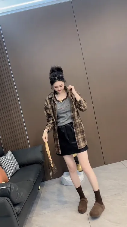 T26223春秋薄款长袖美式复古格子衬衫女款外穿防晒外套
