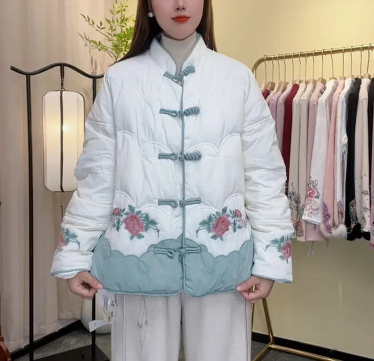 麻印女神国风羽绒服冬季新中式对襟刺绣女士白鸭绒外套