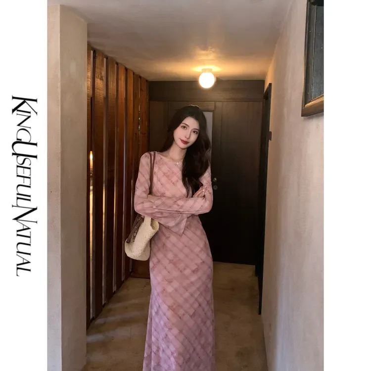 KUN【一念花开】粉色爱好者 粉色系格子印花温柔气质网纱长袖连衣裙