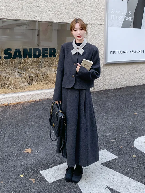 哥家商场同款2025秋冬韩系套装学院风时髦短外套半身裙两件套女