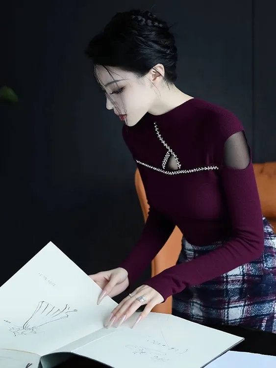 法式气质轻熟风镂空针织衫女2025秋冬新款韩系设计感内搭修身上衣