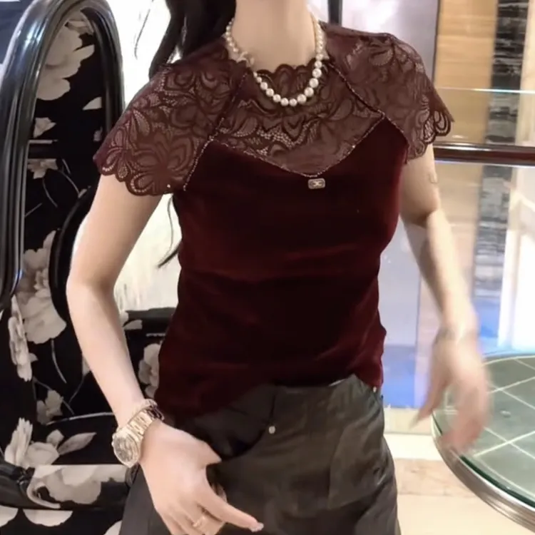 早秋新款蕾丝拼接镂空百搭打底短袖上衣