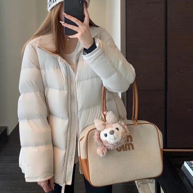 8552设计感小众新国标90白鸭绒针织立领拼接加厚宽松羽绒服女