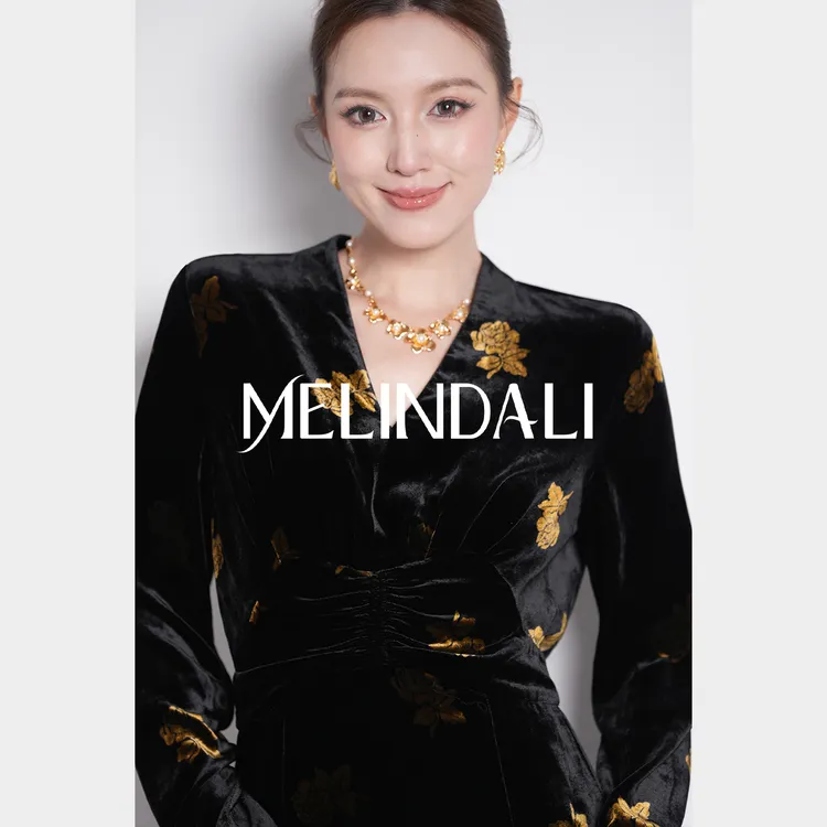 Melinda Li【鎏金繁花】新中式桑蚕丝丝绒金玫瑰立裁V领收腰连衣裙