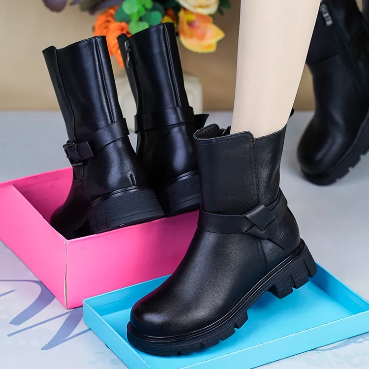 d6587秋冬季新款真皮加绒厚底马丁靴女英伦风百搭软皮圆头中筒靴