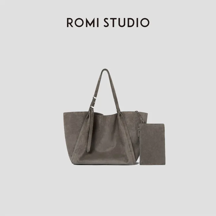 ROMI STUDIO“包容自我”头层羊皮反绒面大容量托特包 RW24LP31270