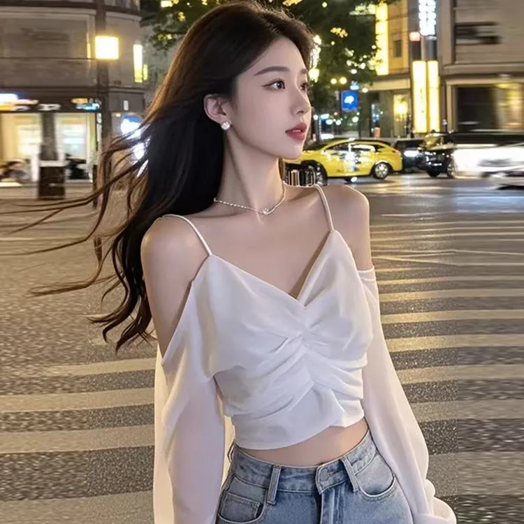 春夏穿搭法式褶皱女神范吊带上衣女2025新款辣妹纯欲风短款打底衫