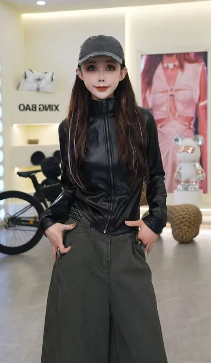 星宝定制暗黑RO风秋冬新款PU蛋白皮衣显瘦拉链机车风外套女1363