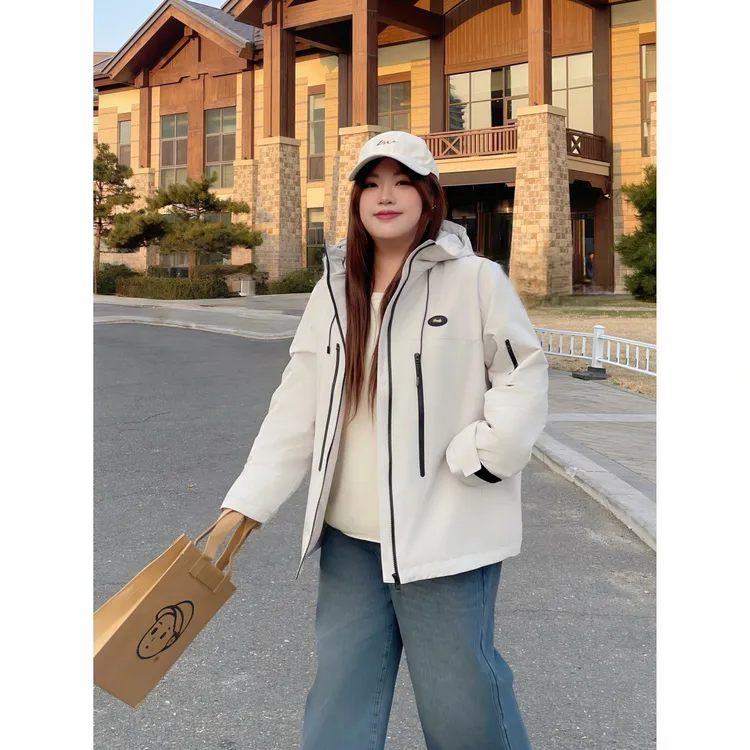 花契"斯坦利塔"大码女装冬季简约200斤胖mm潮牌炸街外套4358-C