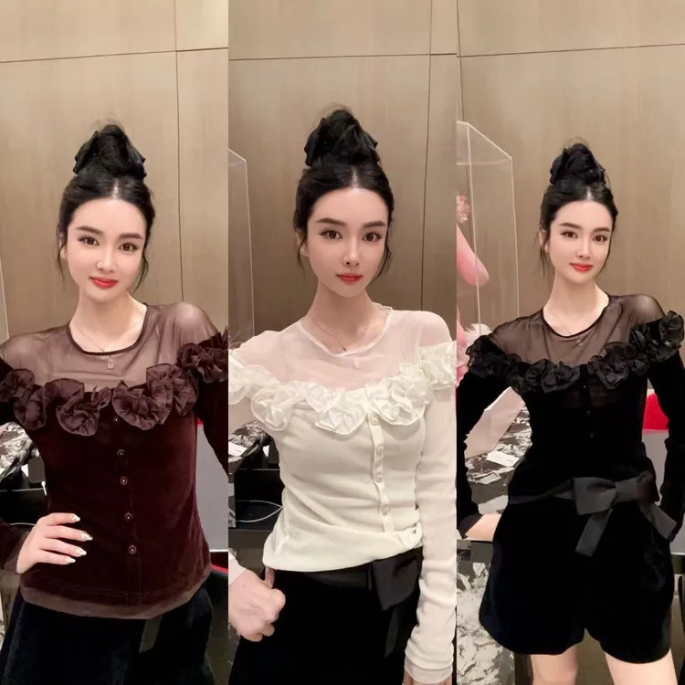 DL乐乐家【月光恋人】法式温柔风立体花朵设计显瘦修身纯色百搭上衣