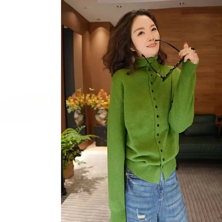 秋冬新款小方扣半高领针织衫韩版软糯毛衣纯色百搭打底衫