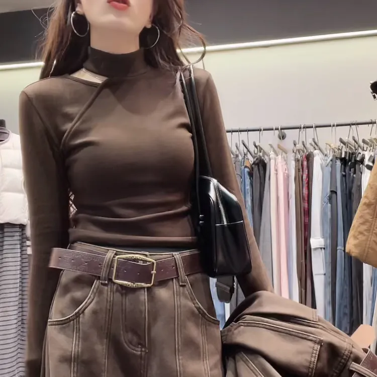 【单肩镂空】磨毛显瘦修身气质时尚设计感长袖T恤秋冬新款咖色上衣