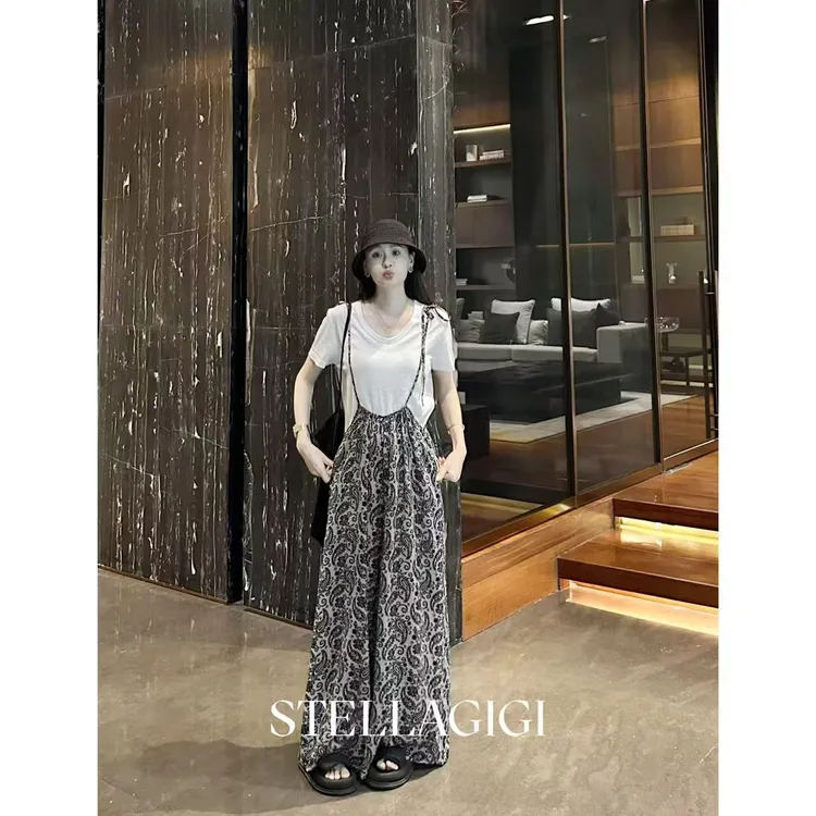 SG / 郭幂幂 SS 时髦慵懒风 （肩带可调节）腰果花连体裤K-20250442