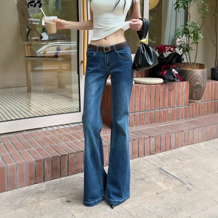 秋季复古蓝低腰微弹不贴腿女式2025年秋季美式微喇牛仔长裤气质通