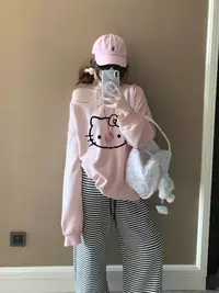 美式HelloKitty印花卡通斜肩卫衣女2025秋冬可爱休闲韩版露肩上衣