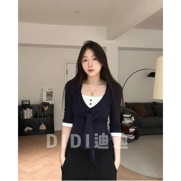 【DIDI】拼接假两件飘带撞色T恤秋季七分袖修身收腰设计感纯欲上衣