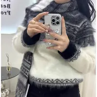 5211【臻炫女装】冬季新款设计感时尚百搭拉毛上衣