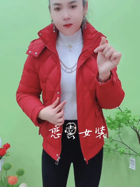 韩版短款冬季厚款常规款时尚棉袄口袋女装洋气连帽修身时尚棉服