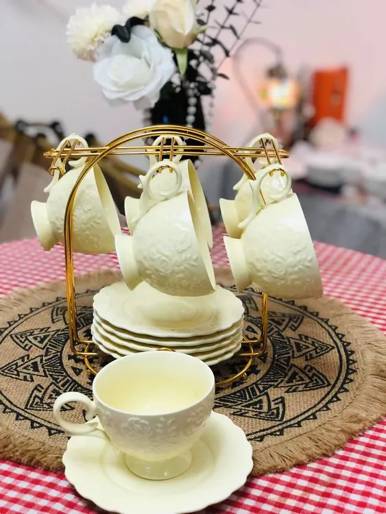 (hasoy新疆包邮）家用一架6杯6碟一套网红简约杯碟架一套